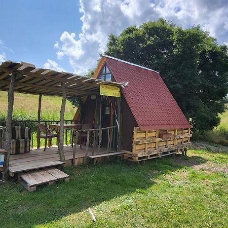 Altana Letnia Nr2 - Herbergerowka Agroturystyka Na Wsi Sloszow Exteriér fotografie