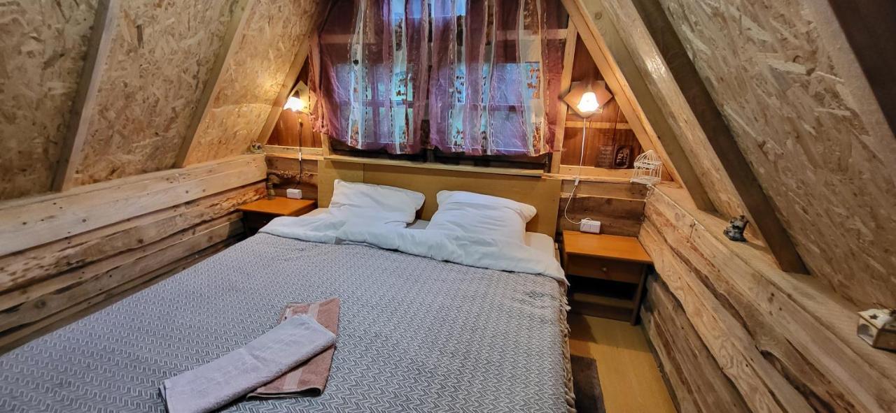 Altana Letnia Nr2 - Herbergerowka Agroturystyka Na Wsi Sloszow Exteriér fotografie