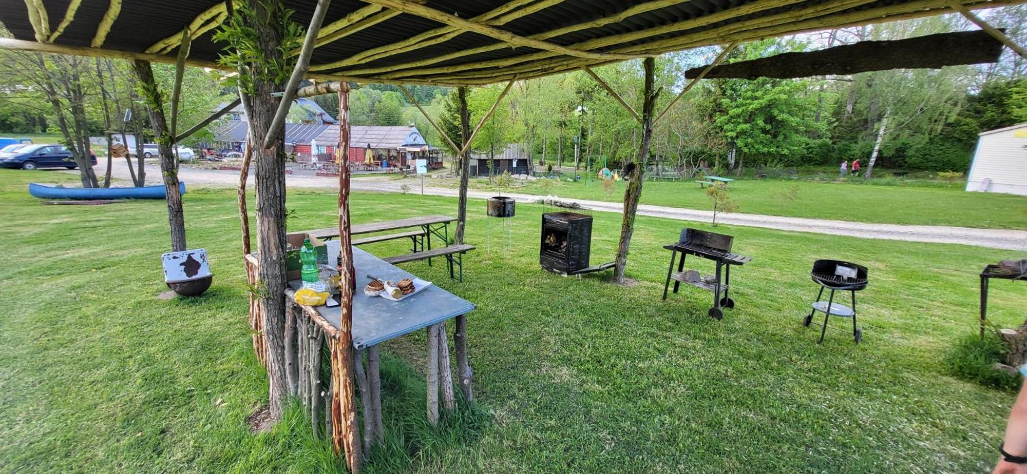 Altana Letnia Nr2 - Herbergerowka Agroturystyka Na Wsi Sloszow Exteriér fotografie